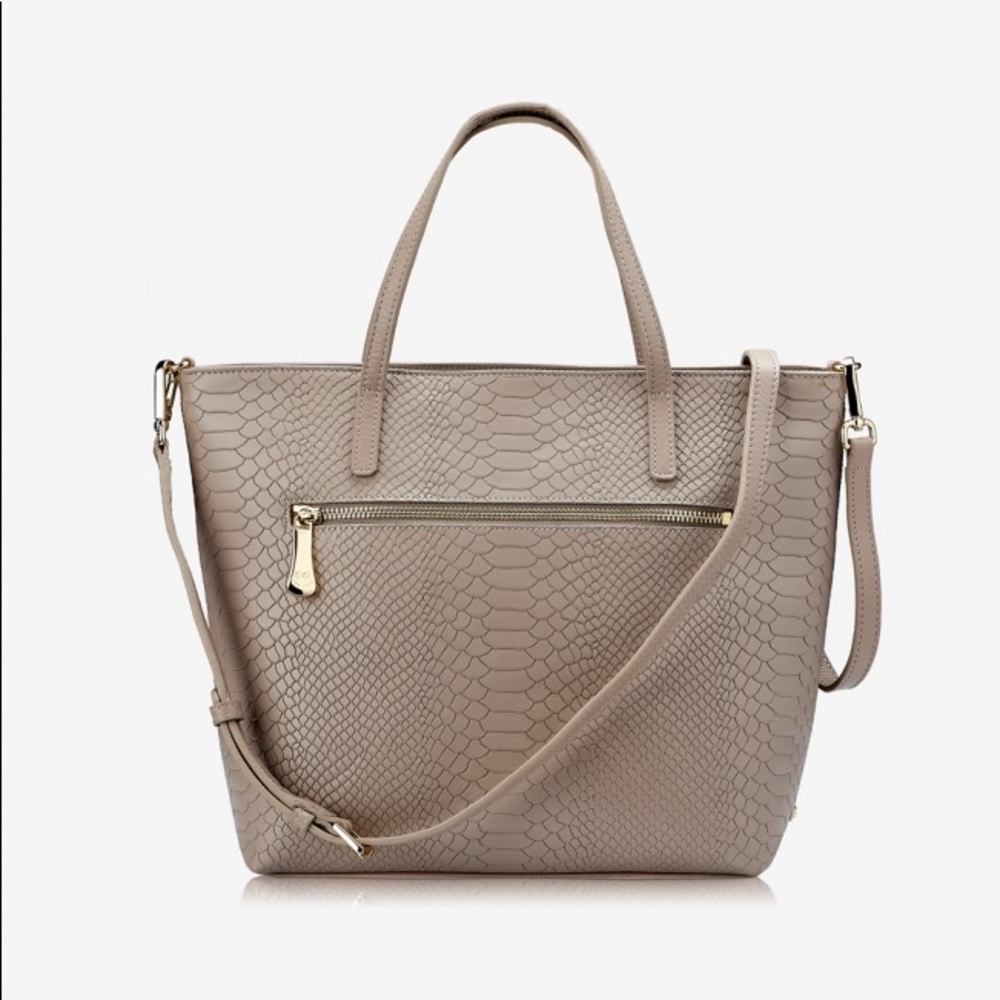 🌷GiGi New York Leather Purse🌷